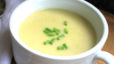  شوربة الدجاج بالخرشوف