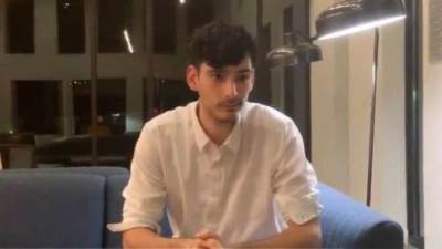 "في تلت ساعة فقط".. يوتيوبر شهير يسرق نصف مليون دولار من متابعيه 