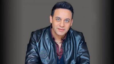 تفاصيل حفل مصطفى قمر فى "عيد الحب" 