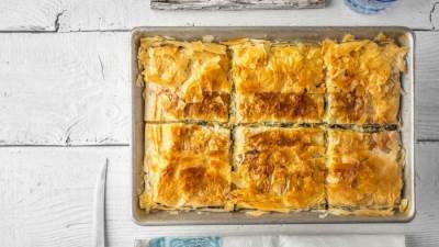 عمل جلاش بالجبنة والعسل بطريقة الشيف شربيني 