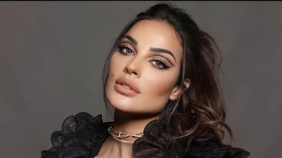 نادين نسيب نجيم: قد تحكي العيون شيئا في الفؤاد تخبأ