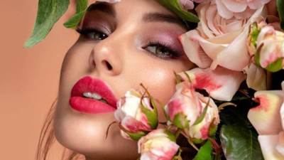 أحدث صيحات مكياج ربيع 2022