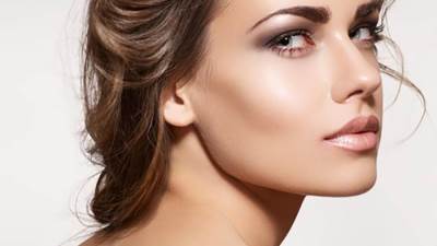 أفضل المناطق لوضع الهايلايتر عليها.. هل جربتيها من قبل؟