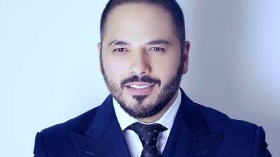 رامي عياش يصل إلى مصر لدعم شيرين عبد الوهاب.. فيديو