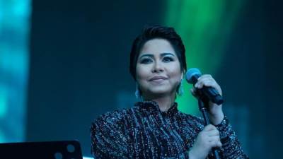 بالفيديو.. نضال الأحمدية: متخافوش على شيرين واوعوا تصدقوا حسام حبيب