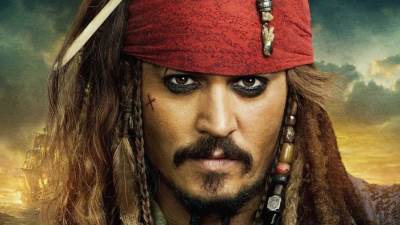 جوني ديب يعود إلى شخصية القرصان جاك سبارو من جديد