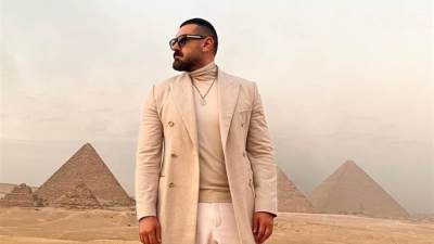 عمرو يوسف من عرض أزياء Dior: سعيد بإقامة حدث زي دا في مصر