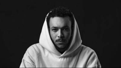 مدير أعمال ويجز يحسم جدل غنائه في نهائي كأس العالم