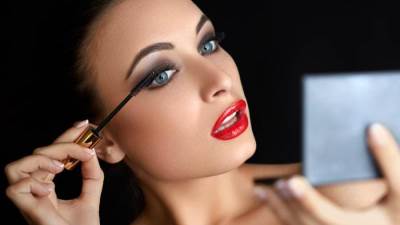 5 نصائح لإطلالة مشرقة في احتفالات رأس السنة