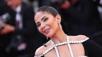 منى زكي تعود لتصوير مسلسل "تحت الوصاية" بعد شفائها من وعكتها الصحية