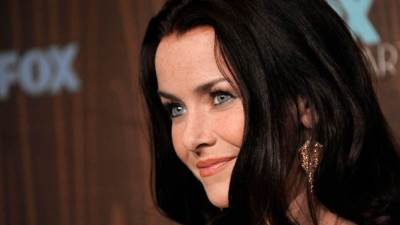 وفاة بطلة مسلسل 24 بعد صراع مع مرض السرطان