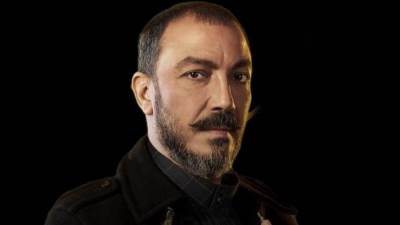 طارق لطفي: علاقتي بالجمهور تقتصر على الفن ولا دخل لهم بأسرتي