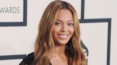 جوائز "غرامي" 2023.. بيونسيه تحطّم الرقم القياسي وكريس براون يغضب ويُهين الفائز