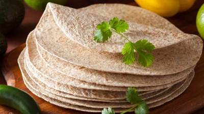 طريقة عمل خبز التورتيلا المناسب للريجيم