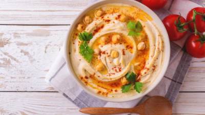  طريقة عمل سلطة الحمص في البيت بسهولة