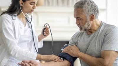 مشروبات منزلية لخفض ضغط الدم المرتفع.. تعرف عليها