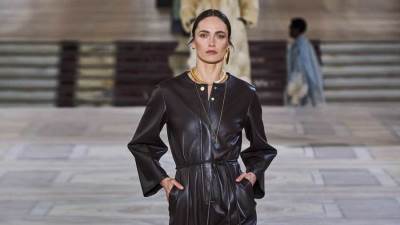 موديلات جمبسوت خريفية تناسب المحجبات