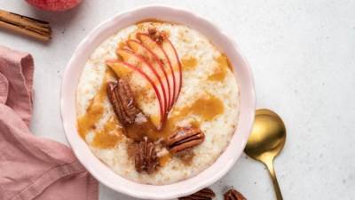 طريقة عمل مهلبية بالتفاح والقرفة