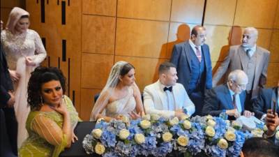 الصور الأولى من حفل زفاف ابنة الفنانة بدرية طلبة