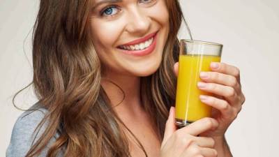 مع دخول فصل الصيف.. عصائر منعشة ومضادة للجفاف