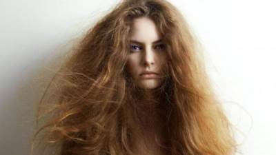 ماسك منزلي للشعر الجاف والهايش لترطيب عميق