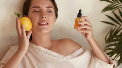 فوائد مذهلة يقدمها زيت الليمون لبشرتك