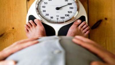 5 أطعمة بيضاء ممنوعة في الرجيم