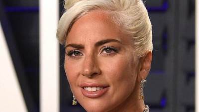 ليدي غاغا تعلن خطوبتها من مايكل بولانسكي في أولمبياد باريس 2024