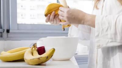 لن ترميه بعد اليوم.. 7 فوائد لا تتوقعينها لقشر الموز