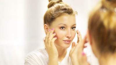 فوائد حمض الجليكوليك للبشرة والشعر