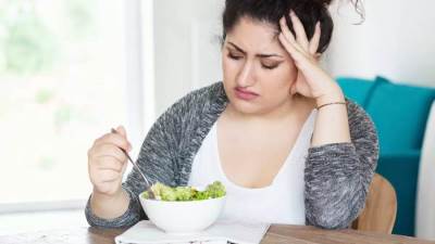 6 أسباب لعدم نزول الوزن رغم اتباع نظام غذائي