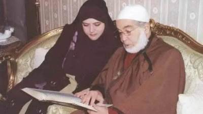 "لن تفارقني يا حبيبي".. شمس البارودي تنعى حسن يوسف بكلمات مؤثرة