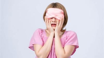 4 عادات خاطئة يجب تجنبها في روتينك الليلي للعناية لبشرتك