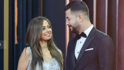 حقيقة انفصال شريف سلامة وداليا مصطفى.. ظهور جديد يشعل الشائعات