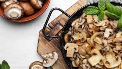 5 أسباب تدفعك لتناول المشروم في الرجيم