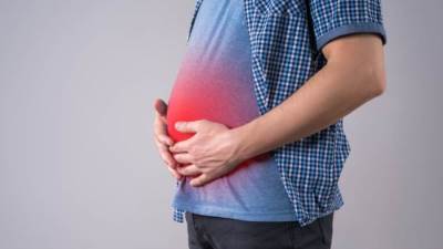 هذه الأطعمة تشعرك بالانتفاخ بعد تناولها.. تجنبها