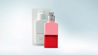 تألقي بعطر RAVING ROSE من علامة DRIES VAN NOTEN