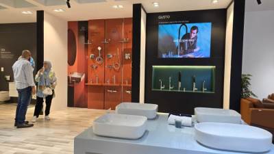 "ايديال ستاندرد" تُبهر زوار معرض "ديزاين شو" بابتكارات عصرية للحمامات والمطابخ