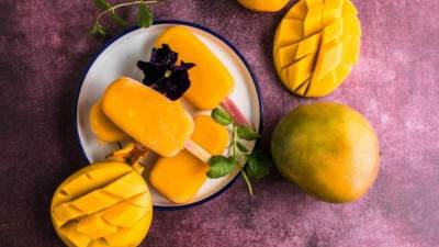 طريقة عمل آيس كريم المانجو