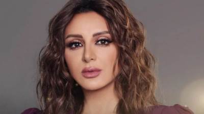 أنغام تطمئن الجمهور على حالتها الصحية