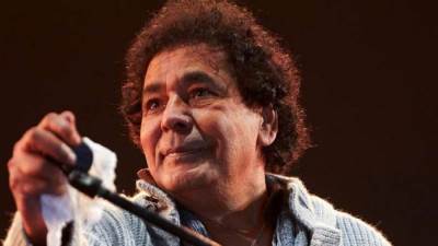 محمد منير يوجه رسالة مؤثرة لـ شيرين عبد الوهاب