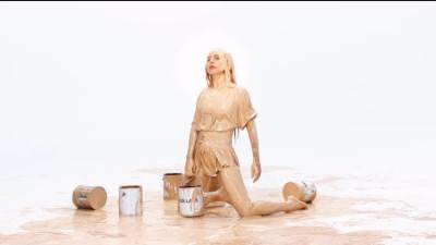 ليدي غاغا تطلق حملة We Love Foundation مع علامتها التجارية Haus Labs