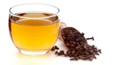 فوائد مذهلة لتناول ماء القرنفل