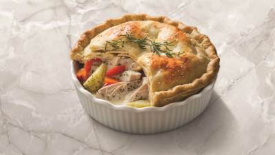 طريقة عمل فطيرة الدجاج بالكريمة 