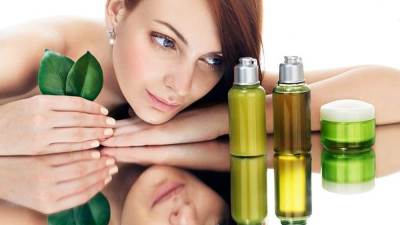 فوائد ومميزات تطبيق الزيوت على الجسم.. لا تفوتيها