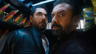 الإعلان الرسمي لفيلم The Seven Dogs لـ كريم عبد العزيز وأحمد عز