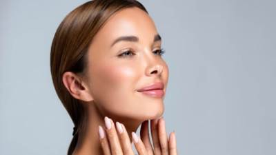 مشروبات غنية بالكولاجين لبشرة وشعر أكثر صحة