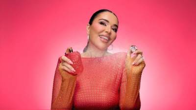 إليكِ عطر Eden Plush Pear من علامة كايالي KAYALI