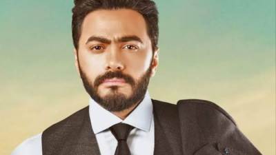 أول تعليق للفنان تامر حسني بعد وفاة والده